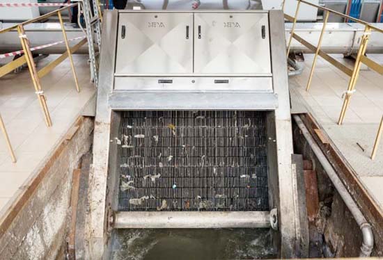 Xong-chan-rac-co-hoc