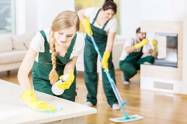 Dich-vu-ve-sinh-cong-nghiep-tphcm