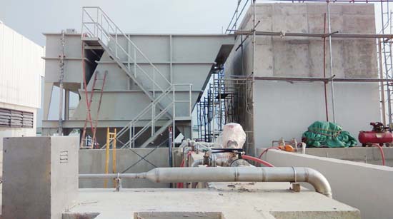 He-thong-nghien-rac-xu-ly-nuoc-thai